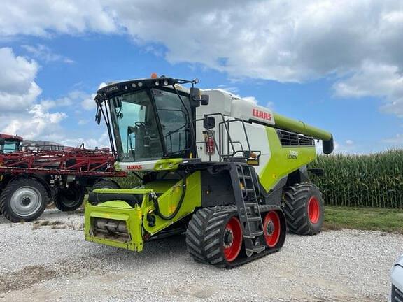 Image of CLAAS Lexion 7400TT Primary image