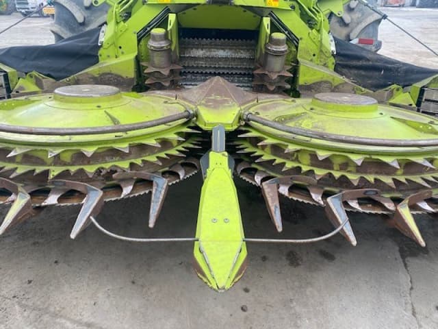 Image of CLAAS Orbis 750 equipment image 4