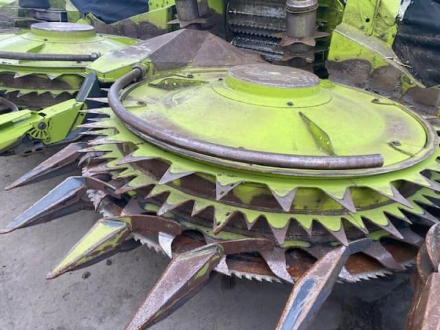 Image of CLAAS Orbis 750 equipment image 3