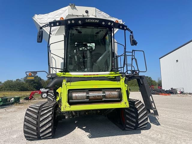 Image of CLAAS Lexion 8600TT equipment image 3