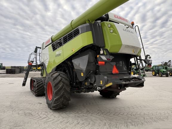 Image of CLAAS Lexion 8600TT equipment image 4