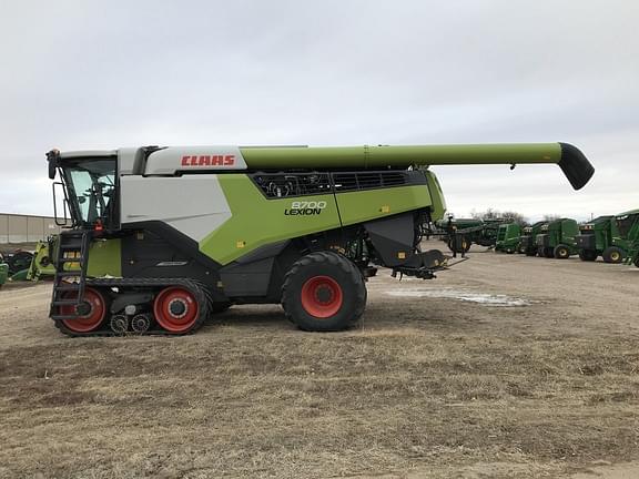 Image of CLAAS Lexion 8700TT equipment image 1