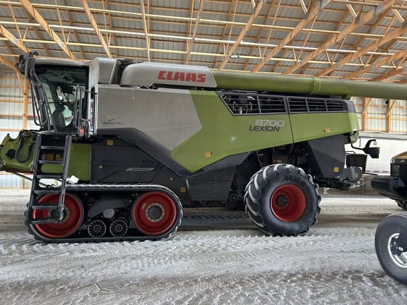 Image of CLAAS Lexion 8700TT equipment image 4
