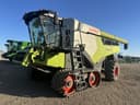 2021 CLAAS Lexion 8700TT Image