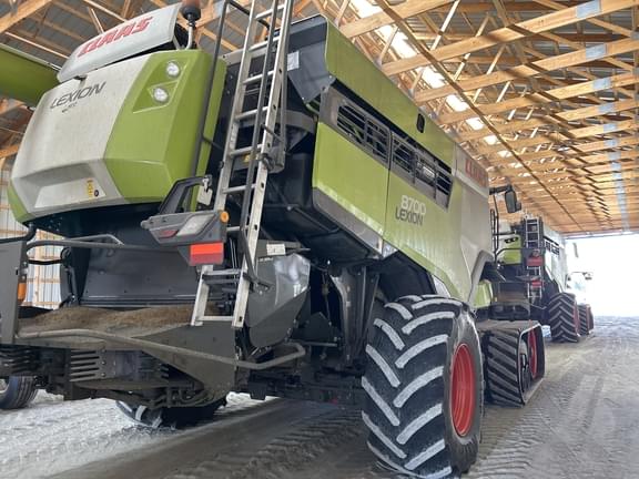 Image of CLAAS Lexion 8700TT equipment image 4