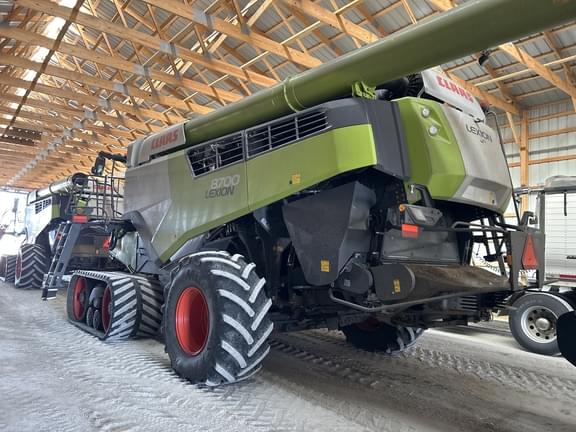 Image of CLAAS Lexion 8700TT equipment image 3