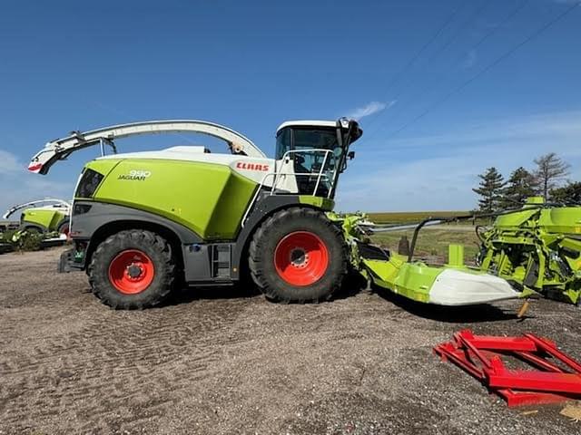 Image of CLAAS Jaguar 990 equipment image 4