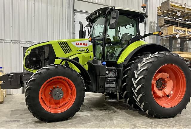 Image of CLAAS Axion 850 equipment image 1