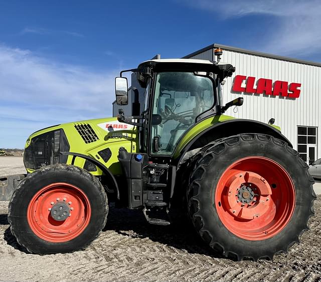 Image of CLAAS Axion 850 equipment image 1