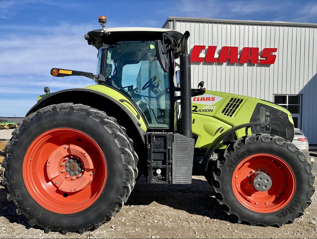 Image of CLAAS Axion 850 Primary image