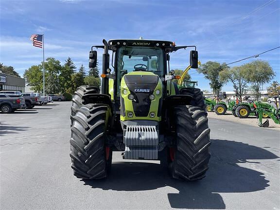 Image of CLAAS Axion 860 equipment image 1