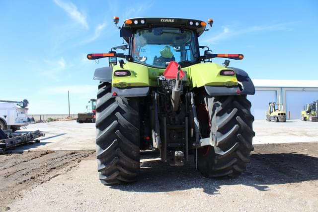 Image of CLAAS Axion 950 equipment image 3