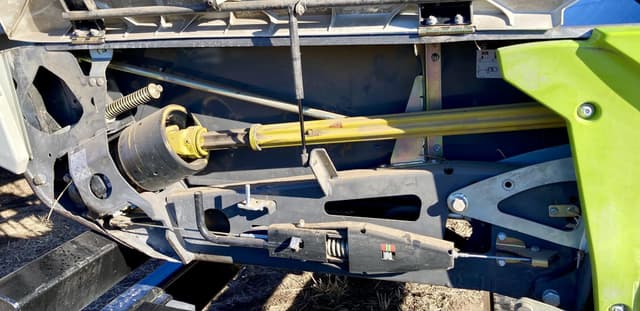 Image of CLAAS 1230 Convio equipment image 3