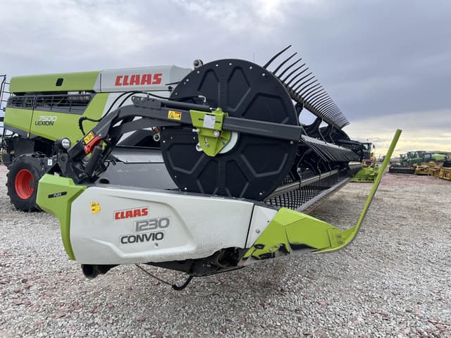 Image of CLAAS Convio Flex 1230 equipment image 2