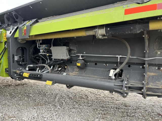 Image of CLAAS Convio Flex 1230 equipment image 4
