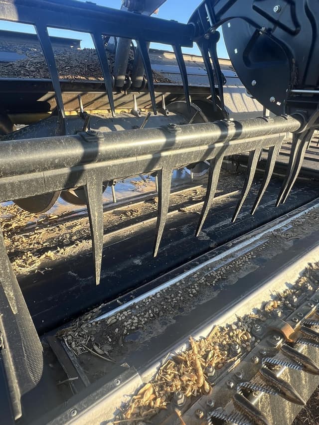 Image of CLAAS Convio Flex 1230 equipment image 4