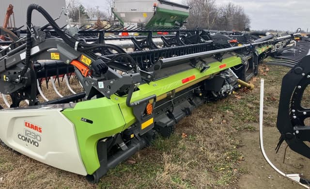 Image of CLAAS Convio Flex 1230 equipment image 3