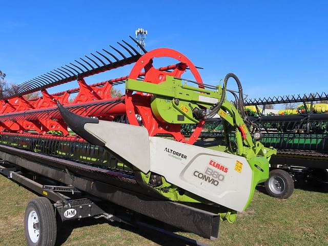 Image of CLAAS 1380 Convio equipment image 1