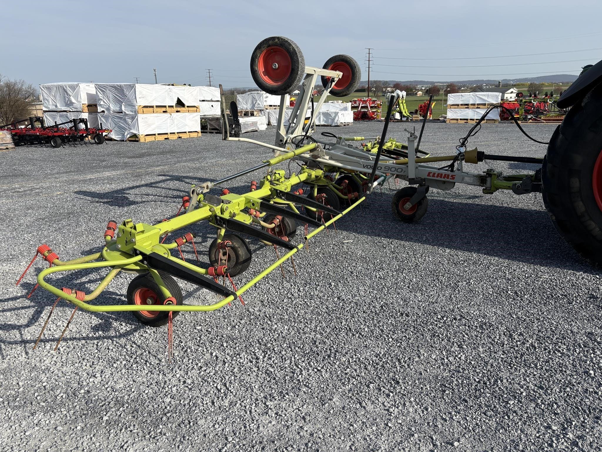 2021 CLAAS Volto 900T Equipment Image0