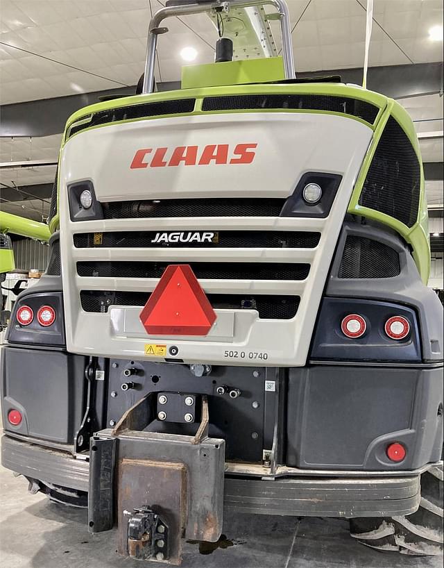 Image of CLAAS Jaguar 970 equipment image 4