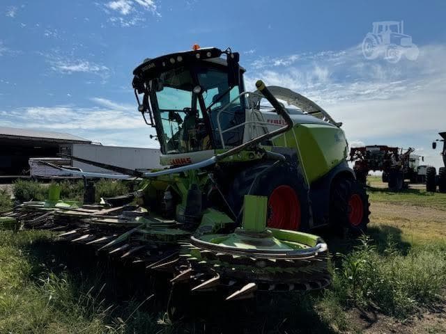 Image of CLAAS Jaguar 990 equipment image 1