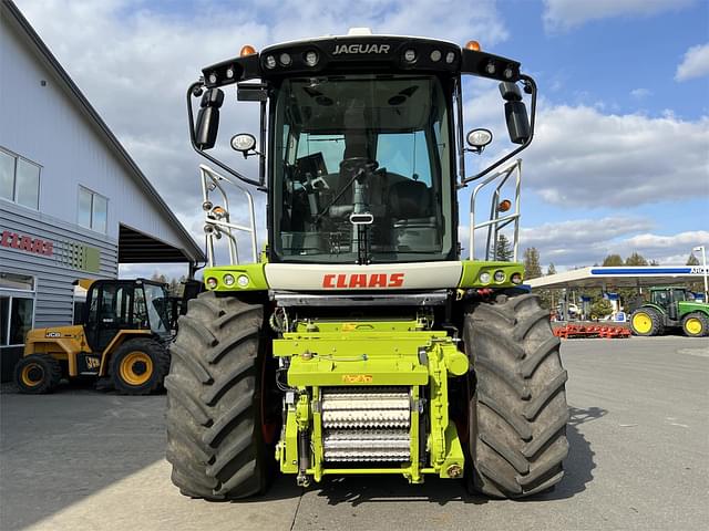 Image of CLAAS Jaguar 990 equipment image 2