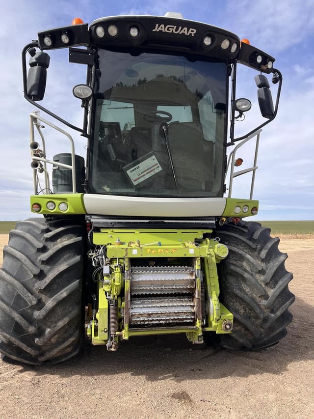 Image of CLAAS Jaguar 990 equipment image 4