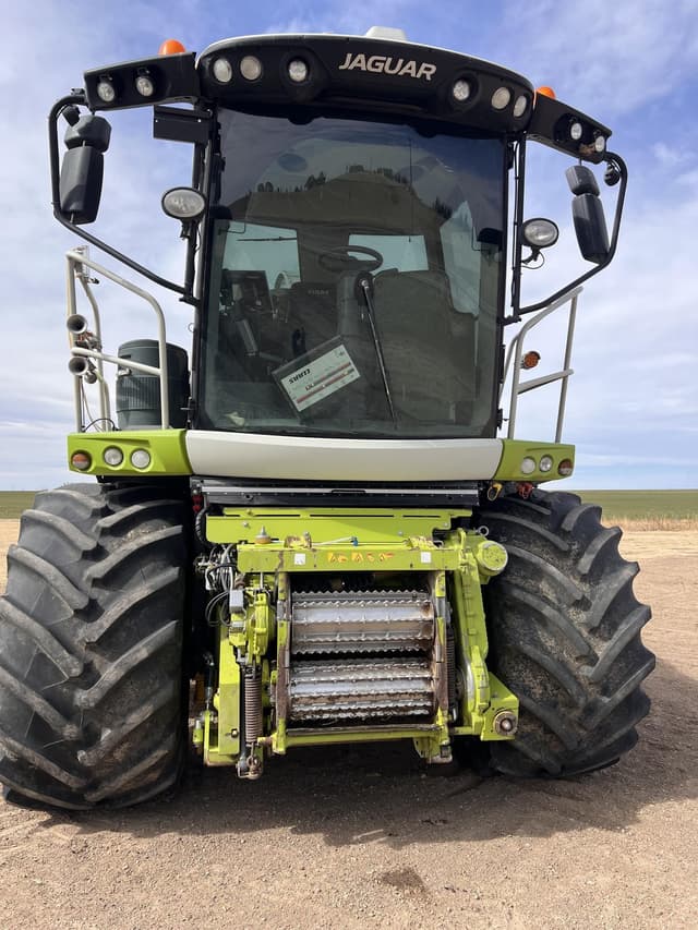 Image of CLAAS Jaguar 990 equipment image 4