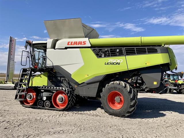 Image of CLAAS Lexion 7500TT equipment image 1