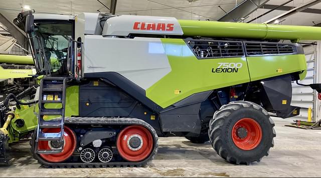 Image of CLAAS Lexion 7500TT equipment image 4