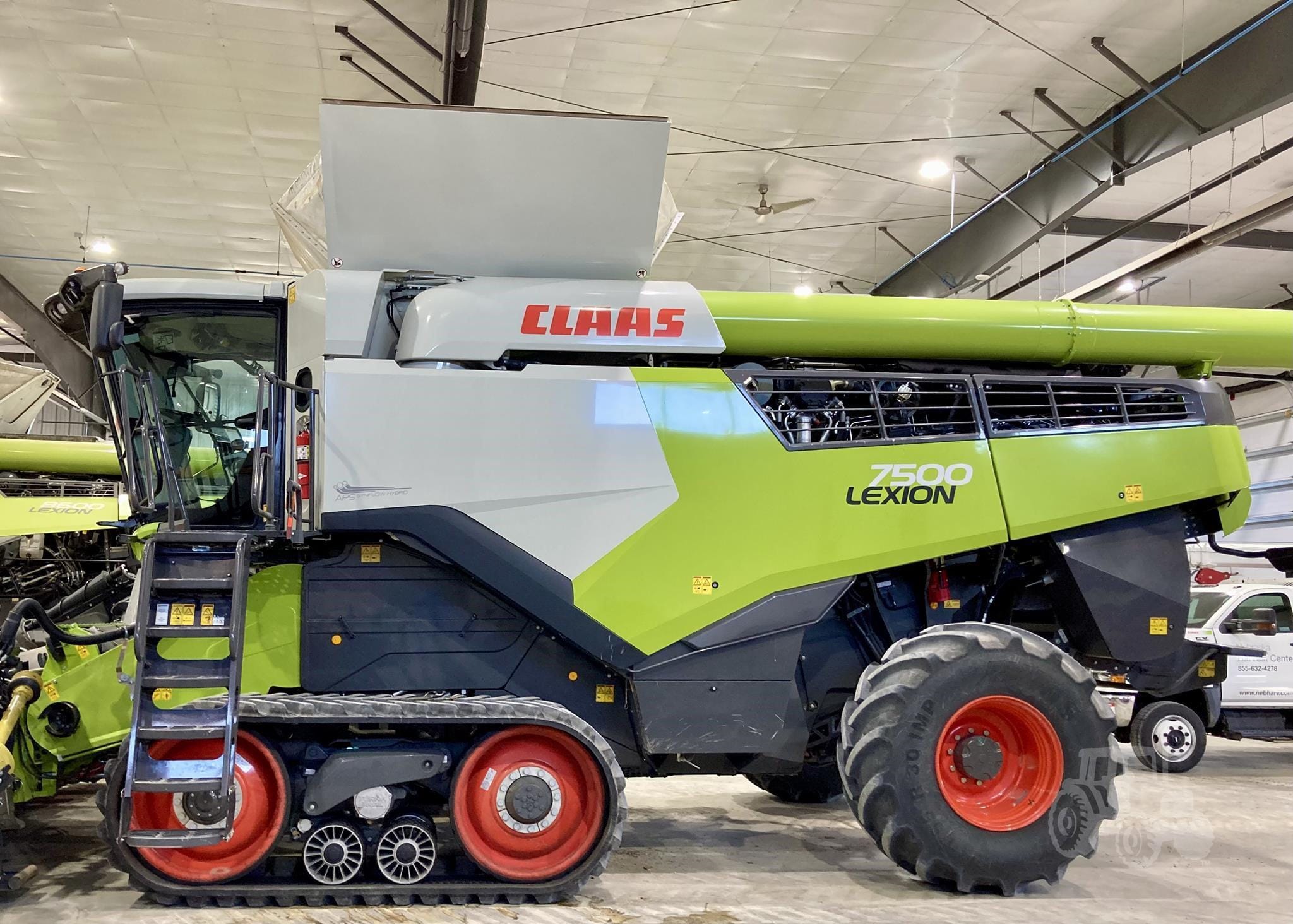 2021 CLAAS Lexion 7500TT Equipment Image0