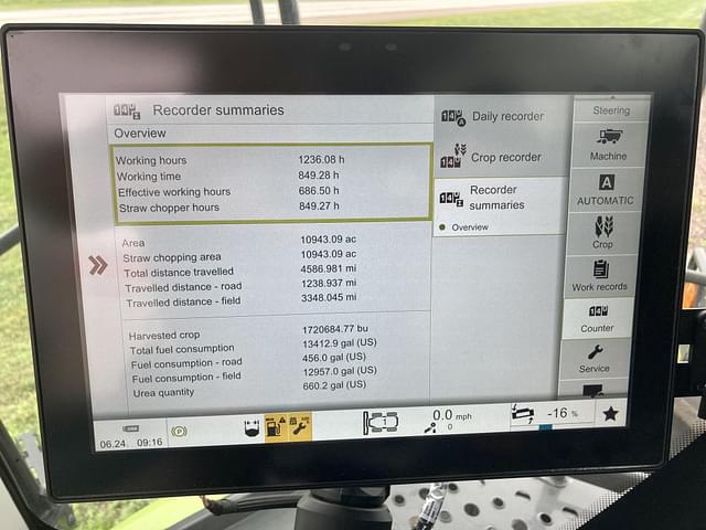 Image of CLAAS Lexion 8600 equipment image 2
