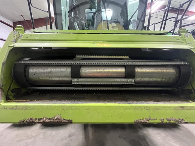 Image of CLAAS Lexion 8600 equipment image 4