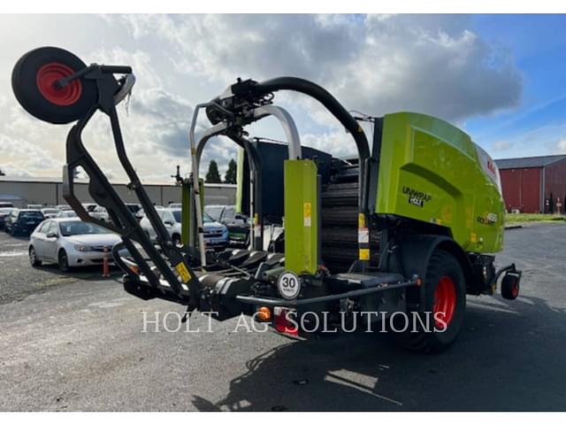 Image of CLAAS Rollant 455 equipment image 4