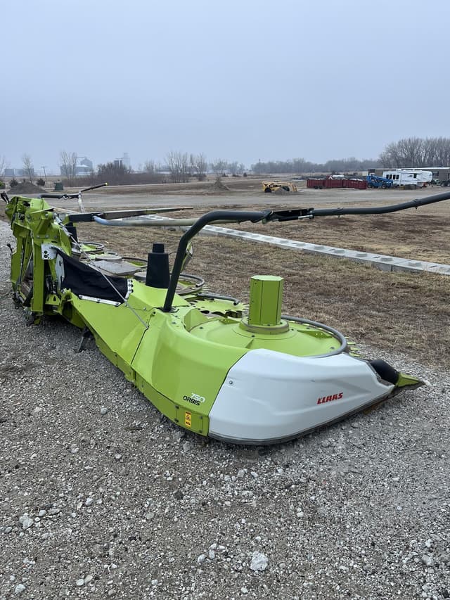 Image of CLAAS Orbis 750 equipment image 1