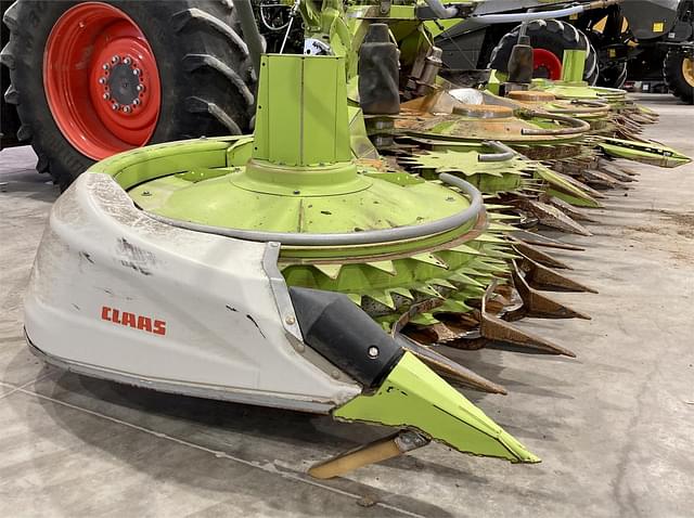 Image of CLAAS Orbis 750 equipment image 2