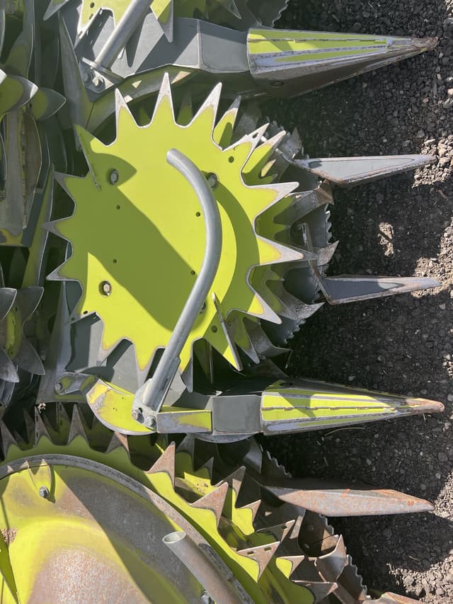 Image of CLAAS Orbis 900 equipment image 2