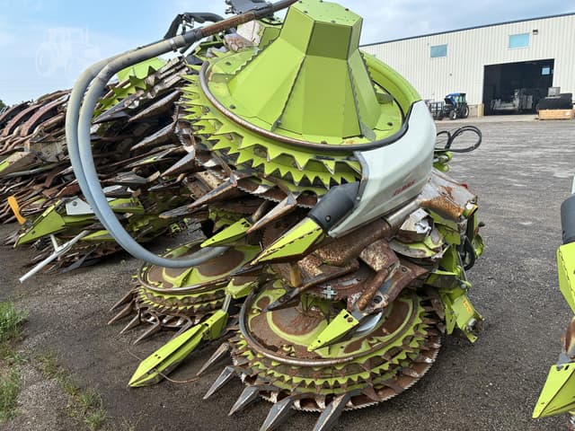Image of CLAAS Orbis 900 equipment image 4