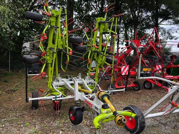 Main image CLAAS Volto 900T