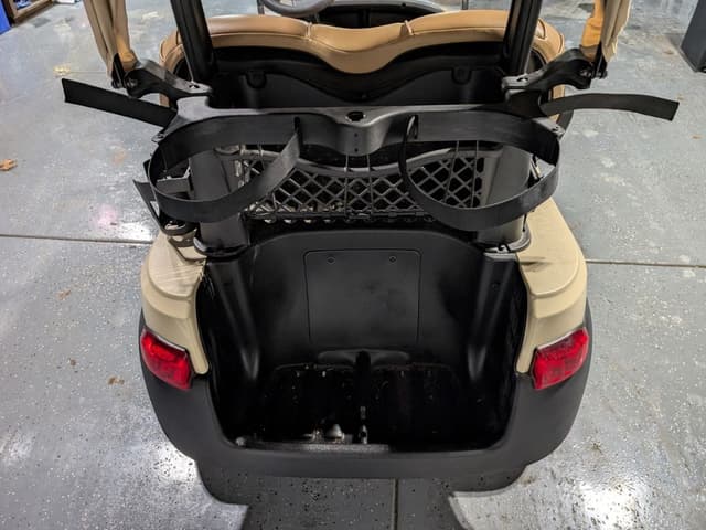 Image of Club Car Tempo equipment image 3