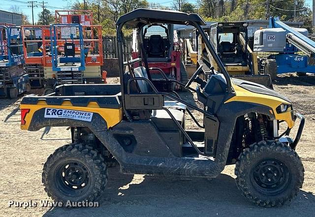 Image of Cub Cadet Challenger 750 equipment image 3