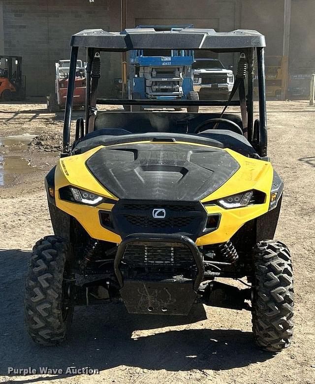 Image of Cub Cadet Challenger 750 equipment image 1