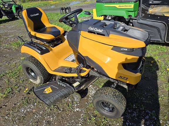 Image of Cub Cadet XT1 LT42 Primary image