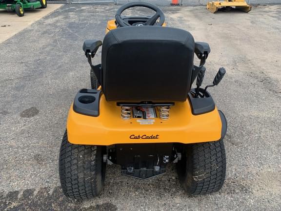 Image of Cub Cadet XT2 LX42 equipment image 2