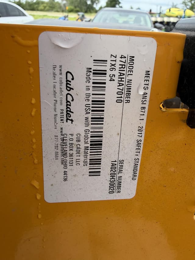 Image of Cub Cadet Ultima ZTX6 equipment image 4