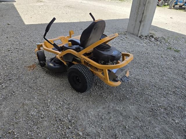 Image of Cub Cadet Ultima ZT1 equipment image 4