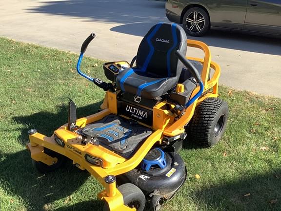 Image of Cub Cadet Ultima ZT1 Primary image