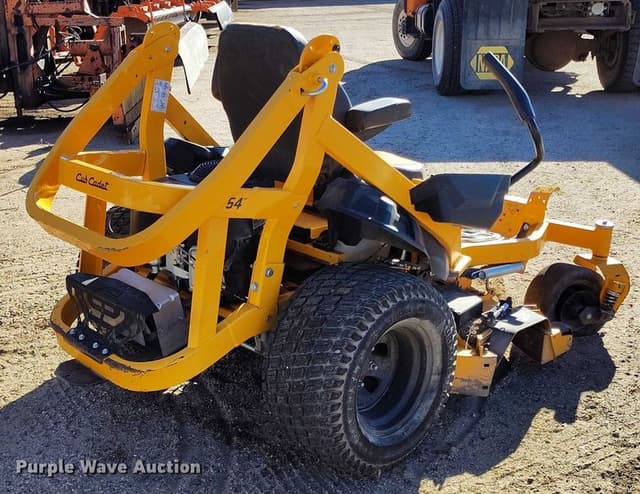 Image of Cub Cadet Ultima ZTX5 equipment image 4