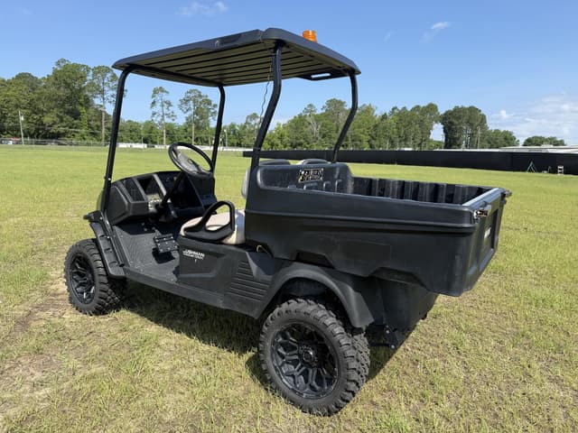 Image of Cushman Hauler 1200 equipment image 3
