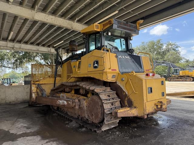 Image of John Deere 1050K equipment image 2